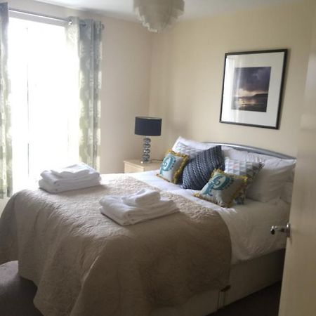 Sky Night Serviced Apartments Cardiff Buitenkant foto