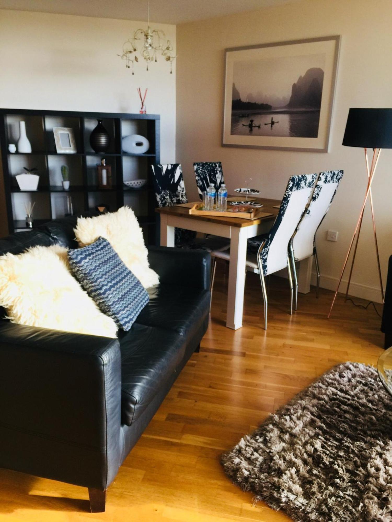 Sky Night Serviced Apartments Cardiff Buitenkant foto