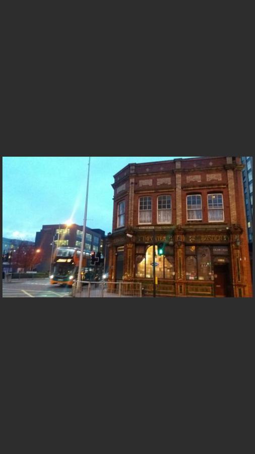 Sky Night Serviced Apartments Cardiff Buitenkant foto