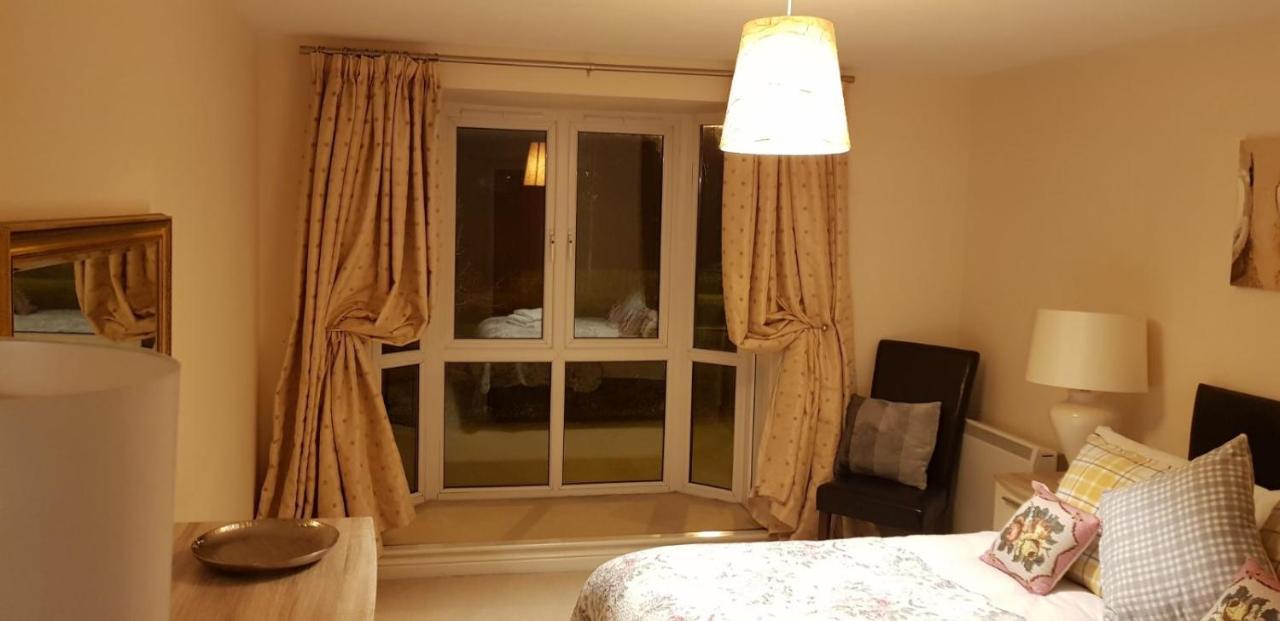 Sky Night Serviced Apartments Cardiff Buitenkant foto